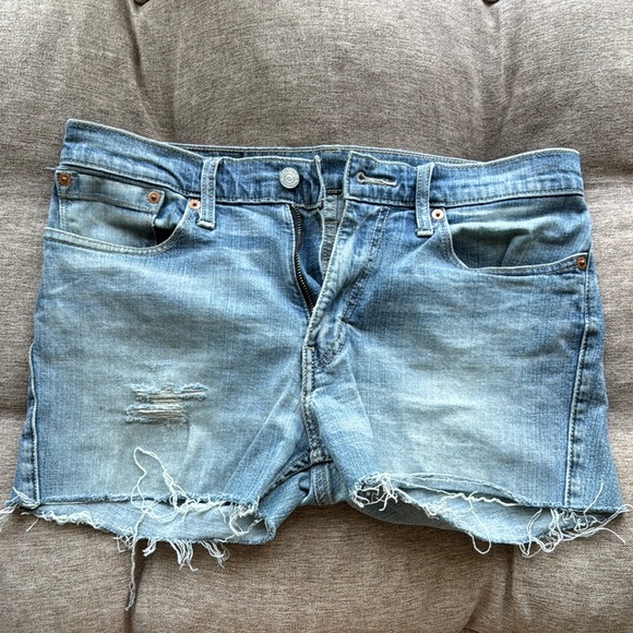 Levi's Pants - Vintage Levi’s Denim Distressed Women Shorts 27